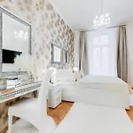 Luxury Riverside Apartments In The Center Of Prague
