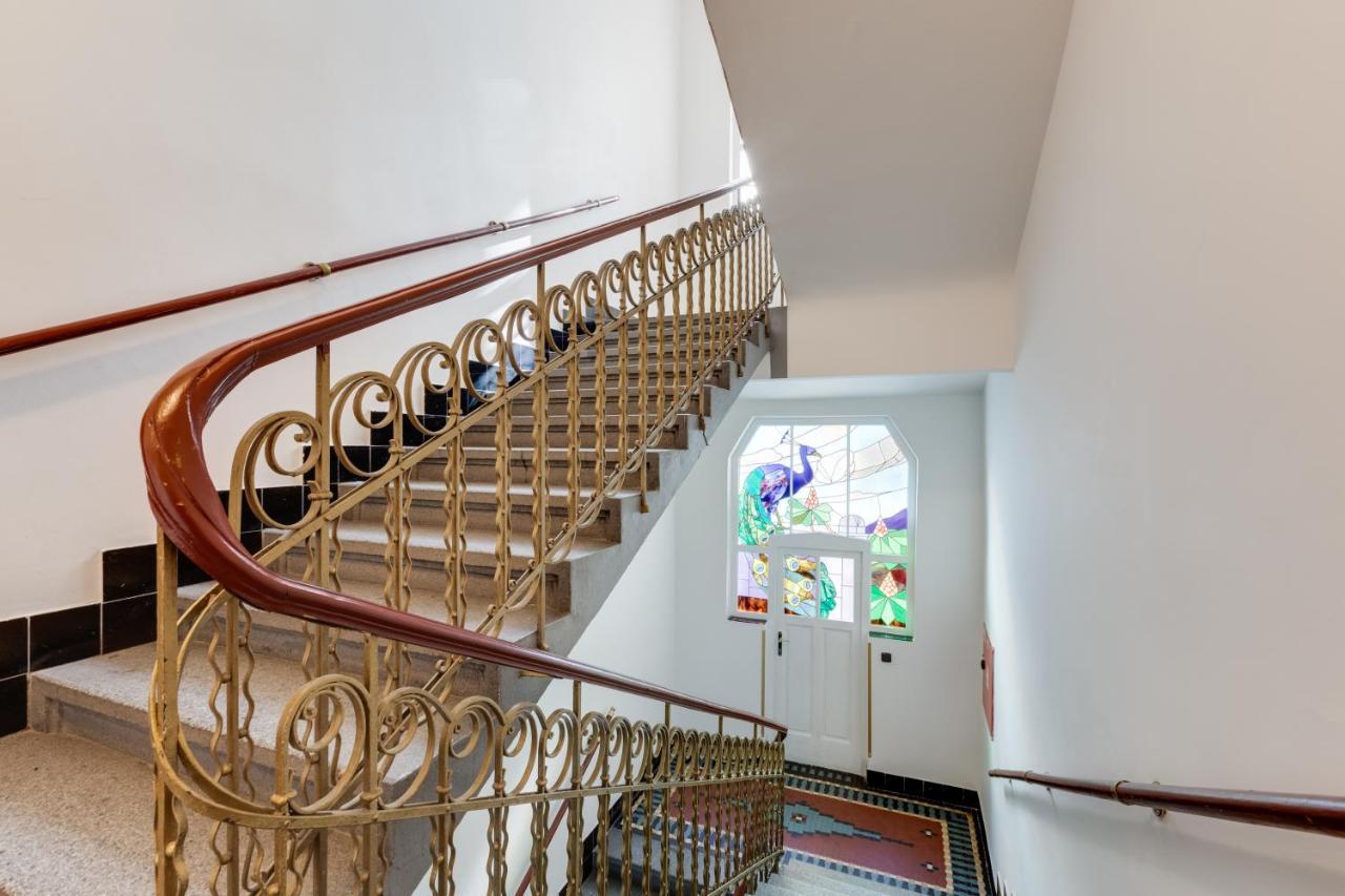 Luxury Riverside In The Center Of Apartament Praga
