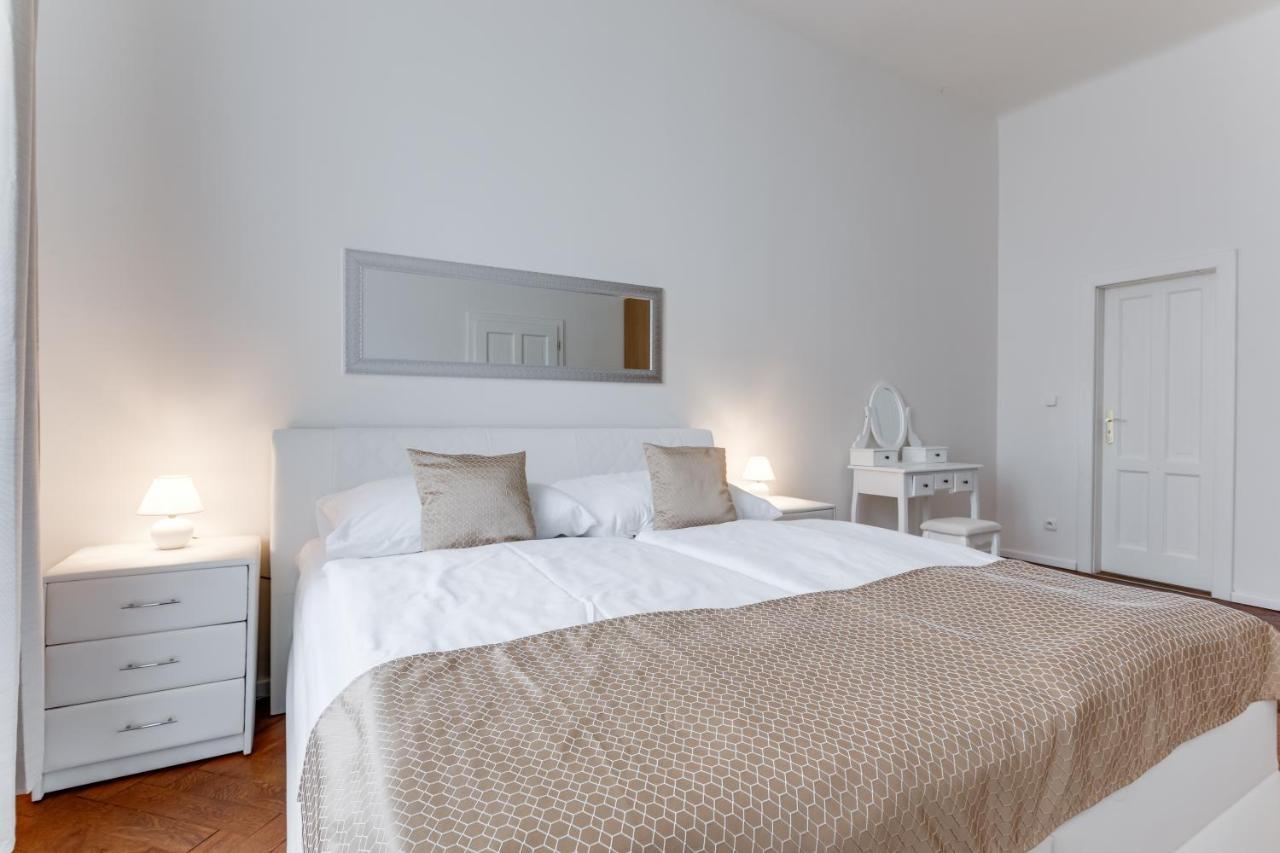 Apartament Luxury Riverside In The Center Of