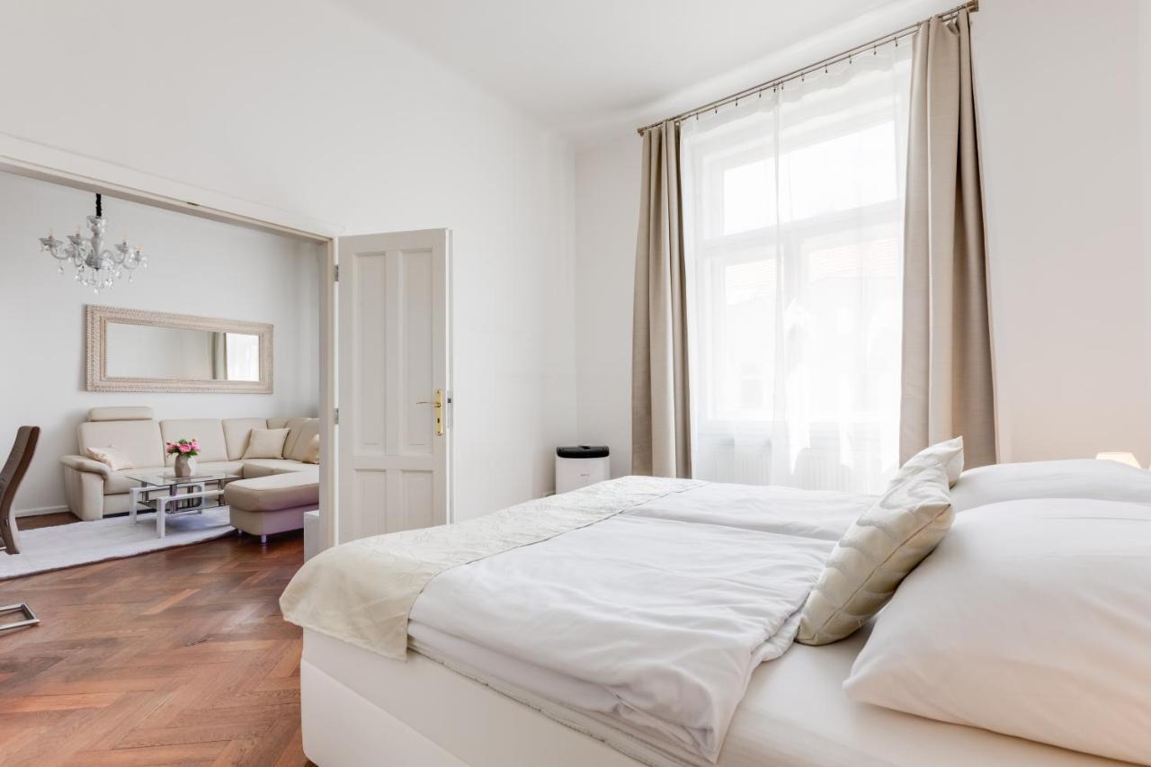 Luxury Riverside In The Center Of Apartament *