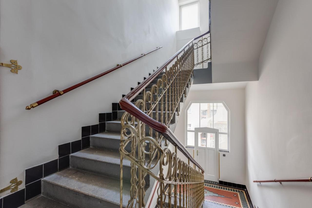Luxury Riverside In The Center Of Apartament *