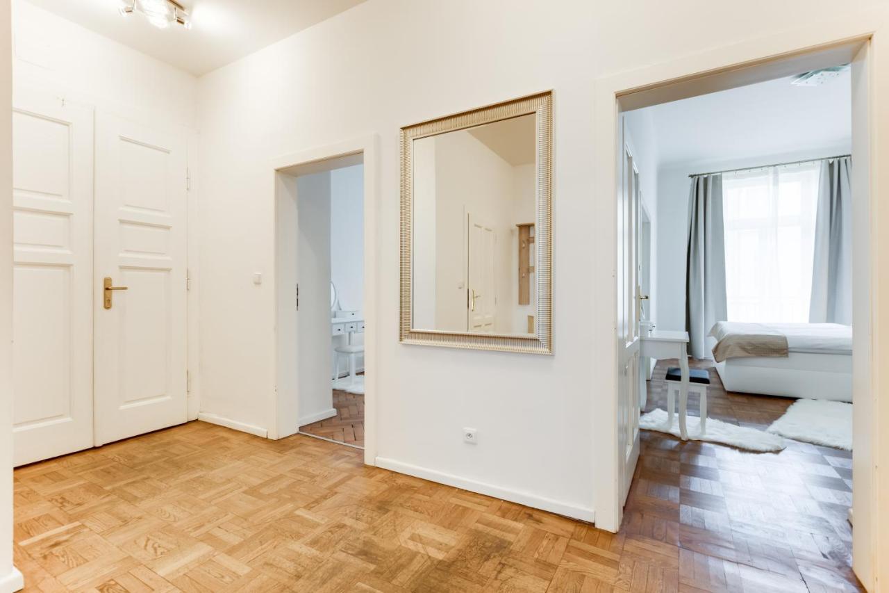 Apartament Luxury Riverside In The Center Of Praga