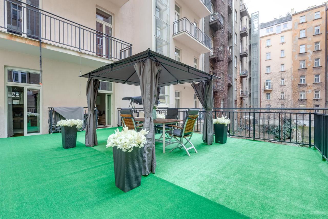 Luxury Riverside In The Center Of Apartament Praga