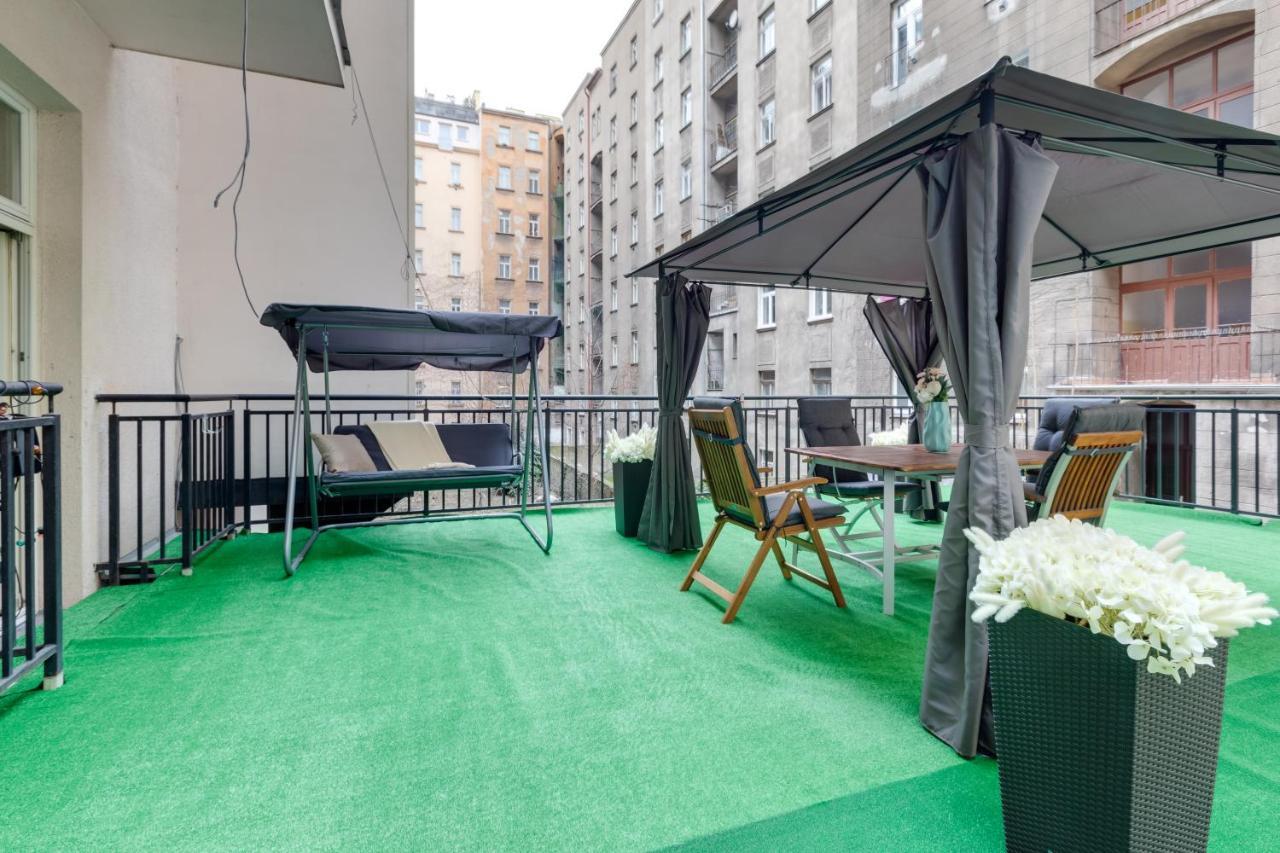 Luxury Riverside In The Center Of * Praga